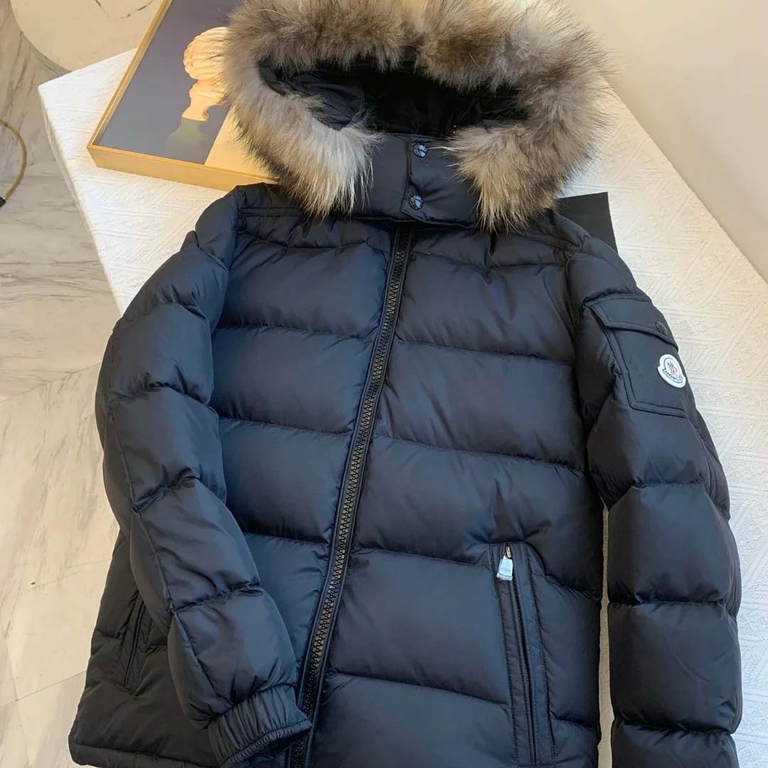 Moncler Maya Short Down Jacket - DesignerGu